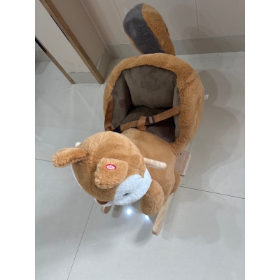 AIYAPLAY Caballo mecedor para niños 1-3 años en forma de ardilla de peluche, sonidos, cinturón de seguridad, marrón
