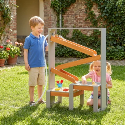 AIYAPLAY Sand Wasserspieltisch, Holz Wassertisch, Matschtisch mit Wasserbahn, 2 Becken Sandkastentisch für 3-8 Jahre Kinder Grau
