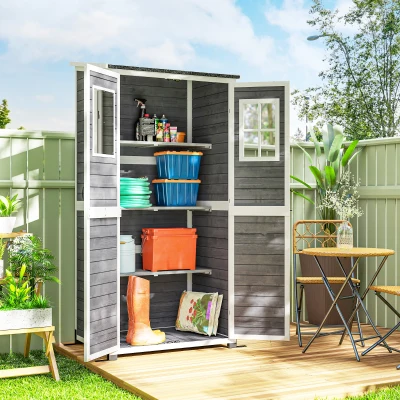 Outsunny Abrigo de armazenamento para jardim, abrigo de ferramentas com 2 janelas, estacas para base, telhado em betume, 91 x 69 x 192 cm, madeira de pinho, Cinzento claro