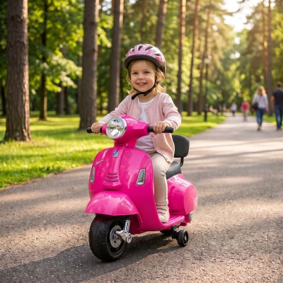 AIYAPLAY Mota Elétrica Infantil com Licença Mini Vespa GTS, 2 Rodas Auxiliares, Bateria de Lítio, Farol, Buzina, Encosto, Rosa