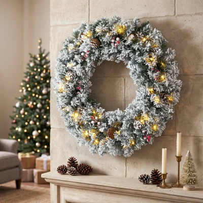 HOMCOM Schneebesetzte Weihnachtsgirlande 60 cm mit LED-Lichtern, Tartan-Schleife, Zweige, Zapfen, Beeren, Grün