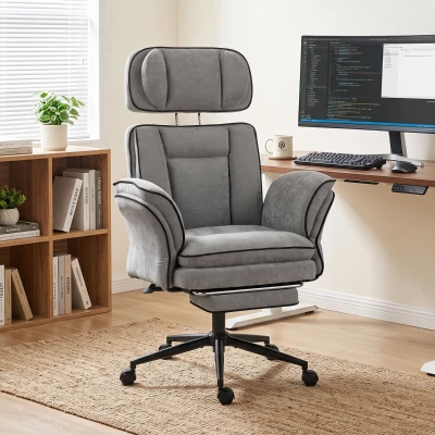 HOMCOM Silla de Escritorio con Reposapiés Reposabrazos Abatibles Respaldo Alto y Reclinable 145° Reposacabezas Ajustable Gris