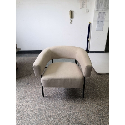 HOMCOM Sillón de salón, sillón escandinavo de tejido efecto lino, asiento amplio y reposabrazos, estructura de acero, beige