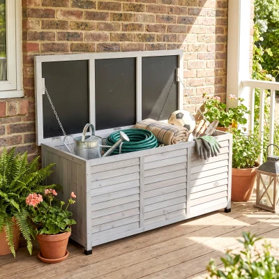Outsunny Coffre de rangement extérieur malle de rangement en bois 283L 2 chaînes 127 x 56 x 60 cm gris