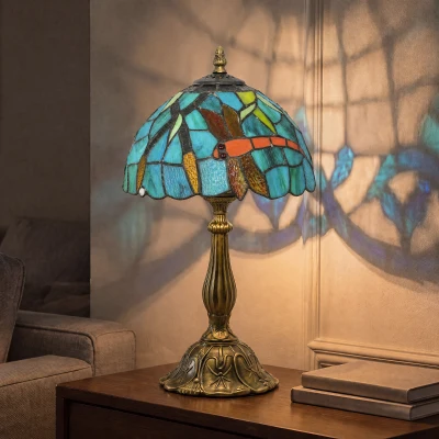HOMCOM Tiffany Stained Glass Table Lamp Handmade Antique Green