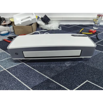 HOMCOM Aquecedor Elétrico Cerâmico de Parede 2000 W com Wi-Fi, 3 Modos, Ecrã LED, Temporizador e Comando à Distância, Branco
