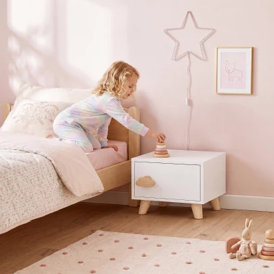 AIYAPLAY Houten kinder-nachtkastje met opbergvak, bijzettafel voor slaap- en woonkamer, wit