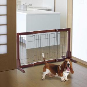 PawHut Pine Wood Freestanding Adjustable Pet Barrier Fence Brown