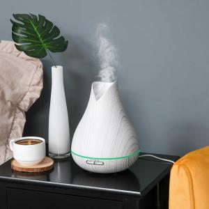 HOMCOM Difusor de Aroma 300ml Humidificador Ultrasónico Aromaterapia con 7 Colores LED y Temporizador Apagado Automático para Oficina Hogar Ø16,5 x 22 cm Blanco