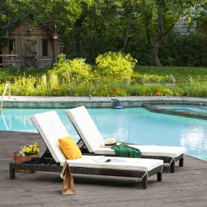 Outsunny Conjunto de 2 espreguiçadeiras de vime chaise longue com almofadas acolchoadas para jardim varanda 196x65x22cm marrom