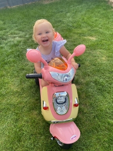 HOMCOM Plastic Music Playing Electric Ride-On Motorbike w/ Lights Pink