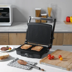 HOMCOM Health Grill & Panini Press, 4 Slice Toastie Machine, 2000W Electric Non-stick Grill with 180Â° Flat Open, Drip Tray and Adjustable Temperature
