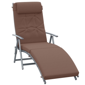 Outsunny Outdoor Recliner Sun Lounger Chair, Steel Frame Folding Chaise Lounge Chair with Headrest, 7 Levels Adjustable Backrest and Breathable Mesh Fabric, Brown