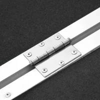 HOMCOM rolstoelhelling, oprijplaat voor rolstoelen, rollators, inklapbare oprijplaat met handgreep 270 kg belastbaar, zwart, 93 x 73 x 5 cm(m-11)