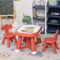 HOMCOM Conjunto de Mesa y 2 Sillas Infantiles Escritorio con Pizarra Blanca Multifuncional para Niños de +12 Meses 64,4x52x45,6 cm Rojo Coral