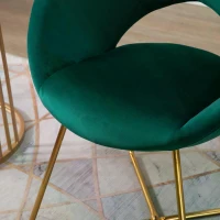 HOMCOM Silla de Comedor Vintage Tapizada de Suave Terciopelo Silla de Ocio para Sala de Estar con Respaldo Curvo y Patas Doradas 68x54x84 cm Verde(m-9)