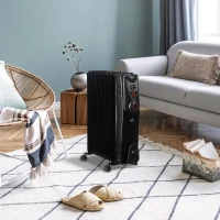 HOMCOM olieradiator draagbare elektrische radiator 2000 W 3 verwarmingsniveaus 24-uurs timing elektrische verwarming 9 verwarmingsplaten met 4 rollen handvat oververhittingsbeveiliging zwart metaal 46,5 x 24,5 x 64 cm(m-4)