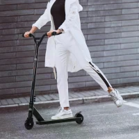 HOMCOM Stunt Scooters for Beginners Trick Stunt Scooter with Stable Performance Freestyle Kick Scooter for Teenagers 14 Years and Up Black(m-2)