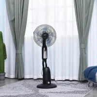 HOMCOM Ventoinha de Pé com Nebulizador Oscilante 3 Velocidades e 5 Lâminas Potência 90W Depósito 2,8L  Ø44,5x120cm Preto(m-2)