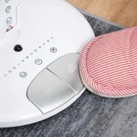 HOMCOM Ventilador de pé com 3 velocidades e 3 modos de diâmetro 23 cm / 9 " com circulação de ar Altura ajustável 60-70 cm Oscilar 70 ° com controle remoto Branco(m-7)