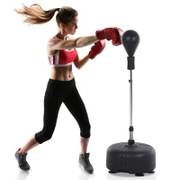 HOMCOM Punching Ball Ajustável em Altura com Base Recarregável Punching Ball de Boxe com Suporte e Luvas Ø48x136-154 cm Preto(m-12)