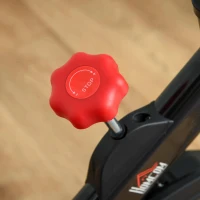HOMCOM Bicicleta Estática Spinning com Monitor LCD Volante de Inércia de 6kg Assento e Guidão com Altura Ajustável Resistência Regulável 85x46x114cm Preto e Vermelho(m-8)