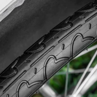 PawHut Reboque de Bicicleta para Cães 2 em 1 Carrinho para Animais de Estimação com Porta Enrolável Cinto de Segurança Bandeira e Refletores 130x64x97cm Vermelho e Cinza(m-10)