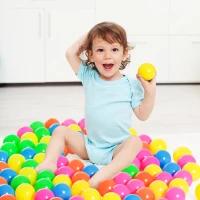 HOMCOM Set di 100 Palline da Gioco per Bambini Giocattolo Colorate Diametro 8cm(m-2)