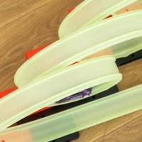 HOMCOM Pista pentru Masini cu Efecte Luminoase si Masina inclusa, pentru Copii de la 3-6 Ani, 86x67x21cm-Multicolora(m-8)