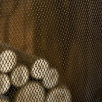 HOMCOM Opritor Scantei Semineu Modern Pliabil din Metal Negru, 122x1,6x80cm(m-9)