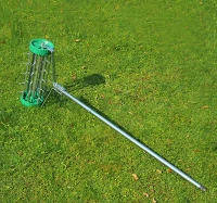 Outsunny Rastrello Scarificatore da Giardino con Ruote, 135x42x15cm(m-6)