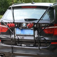 HOMCOM Fahrradheckträger für 3 Fahrräder Fahrradträger Heckträger faltbar mit Sicherheitsgurte Metall + Kunststoff(m-2)