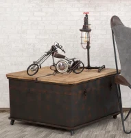 Lampada Da Tavolo Manhattan/Cage Cm 27X27X56(m-10)