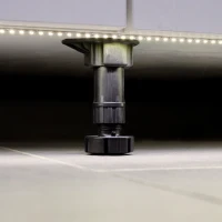 Emuca Piedino regolabile con base pre-assemblata per mobile, 118-135 mm, Plastica, Nero, 40 u.(m-5)