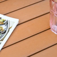 Outsunny Set Tavolo e Sedie da Giardino ed Esterno 3 Pezzi in Alluminio con Finitura Effetto Legno(m-9)