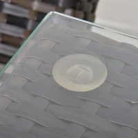 Outsunny Set 2 Sedie Sdraio da Giardino Reclinabili con Tavolino, Lettino Prendisole Imbottito in Rattan Sintetico, Marrone e Khaki, 165x75x96cm(m-9)