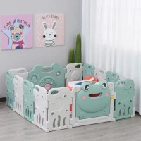HOMCOM Recinto per Bambini Box Modulare 14 Pezzi, Porta con Blocco e Giochi Integrati, Plastica PP, 154x154x62cm, Verde(m-2)
