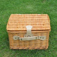 Outsunny® 11tlg. Picknickkorb Picknick Set Picknickkoffer Camping Korb mit Geschirr(m-2)