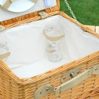 Outsunny® 11tlg. Picknickkorb Picknick Set Picknickkoffer Camping Korb mit Geschirr(m-7)