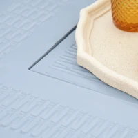 Outsunny Square Propane Gas Fire Pit Table, 40000 BTU Rattan Smokeless Firepit Patio Heater with Lava Rocks and Lid, 71cm x 71cm x 62cm, Black(m-9)