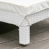 Outsunny Set 2 Sezloguri de Gradina in PE Rattan cu Perna Captusita Alba(m-9)