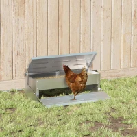 PawHut Mangiatoia per Galline 8.5 Litri 5 Polli, con Coperchio e Pedale, 56x37x18.5cm, Argento(m-10)