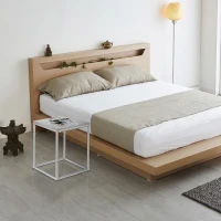 Outsunny Moderne Bijzettafel voor Buiten – Grijs Marmeren Tafelblad met Metaal Frame, Geschikt voor Tuin en Terras(m-9)