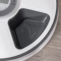 PawHut 6-komorowy automatyczny podajnik karmy 30,5 cm x 30,5 cm x 7,2 cm(m-9)