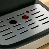 HOMCOM Machine à expresso - machine à café 850 W - 1 ou 2 tasses - pression 15 bars - réservoir d'eau 1,5 L - arrêt auto. - percolateur et buse vapeur - acier alu. brossé ABS noir(m-8)