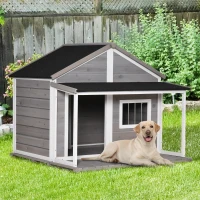 PawHut Massief Houten Hondenkennel Hondenkennels Geïsoleerd Hondenhok met Terras Asfaltdak Outdoor Weerbestendige Hut Grijs 127 x 112 x 109 cm(m-2)