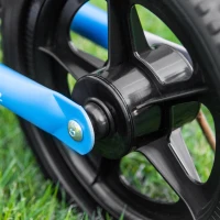 HOMCOM Bicicleta sem Pedais para Crianças de 2-5 Anos com Assento e Guiador Ajustáveis Bicicleta de Equilíbrio Infantil com Estrutura de Aço 89x37x55-60cm Azul(m-12)