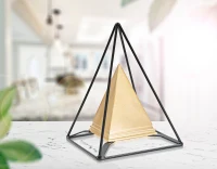 Piramide Gold Ferro cm 15X15X21(m-6)