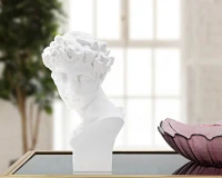 Scultura Roman Young cm 20X17,5X30(m-5)