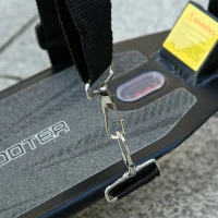 HOMCOM Monopattino Pieghevole per Bambini fino a 14 Anni con Grande Ruote Luminose e Manubrio Regolabile su 3 Livelli Nero, 200mm(m-8)